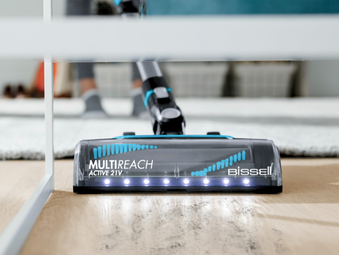 Motorový rotační kartáč, na který se nenamotávají chlupy a vlasy