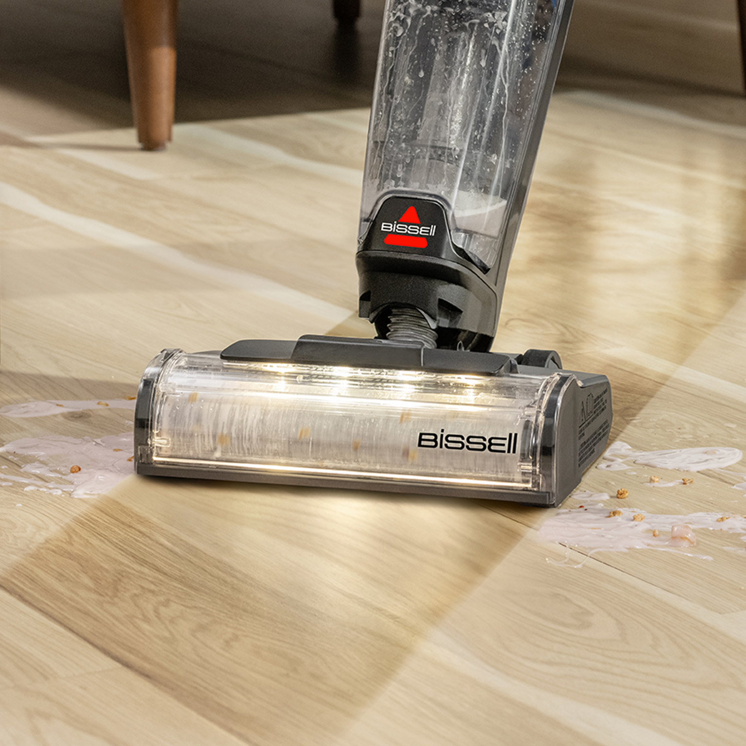 Vysávání a vytírání v jednom kroku